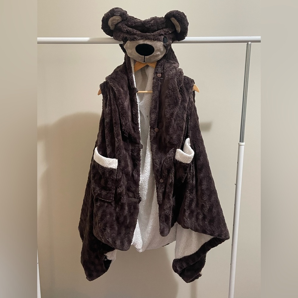 Cozy Critter Wrap teddy bear wearable blanket.